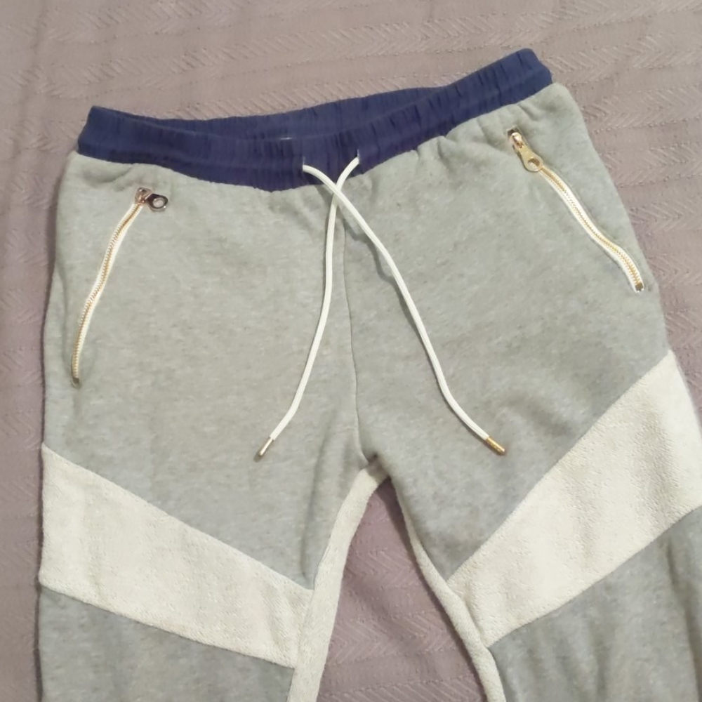 Downsizing - Picture 2 of 4